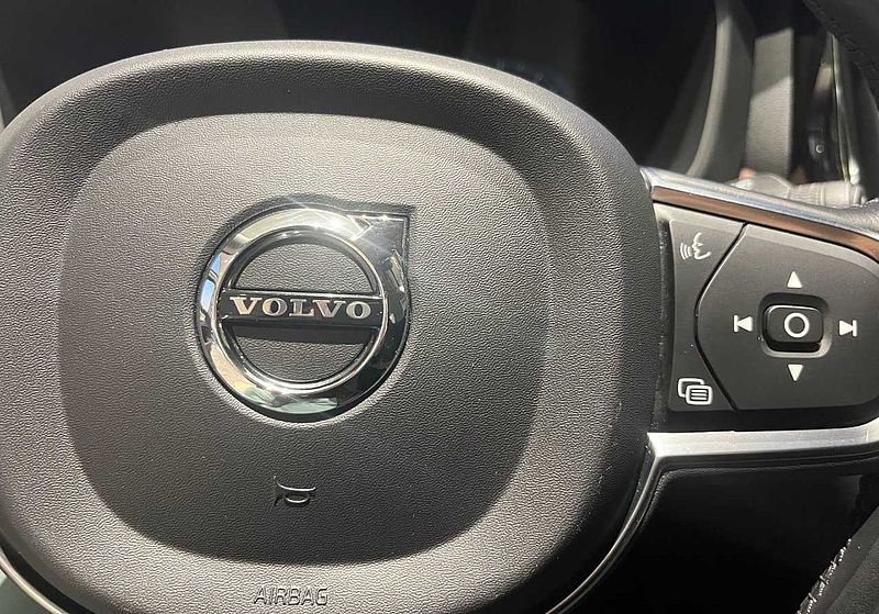 Volvo  Momentum T6